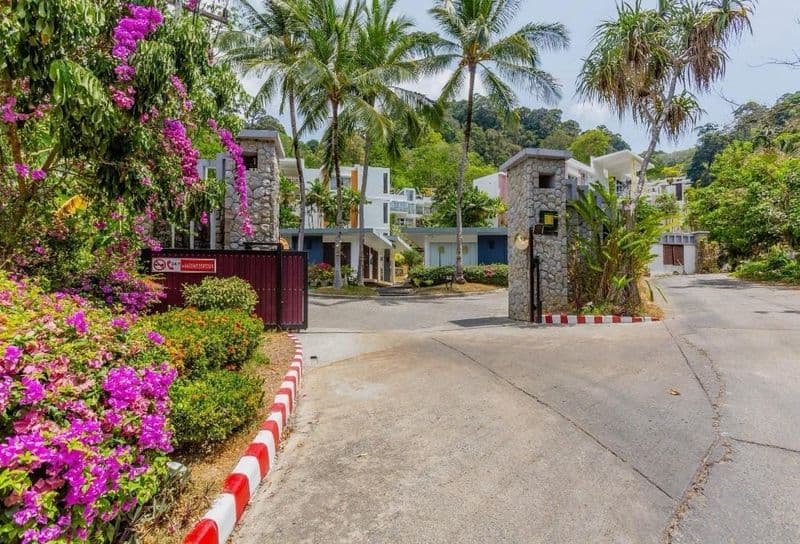 3 Bedroom Kamala hills resale — photo 1